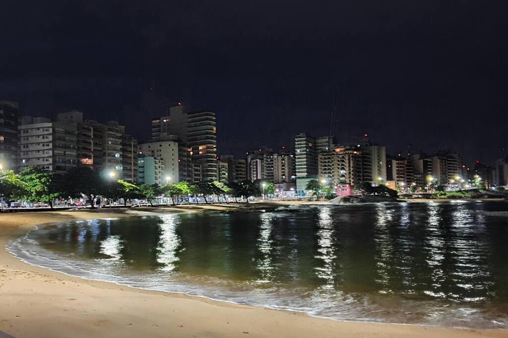 Apartamento Luxo Ar Condicionado Otima Localizacao Guarapari Luaran gambar