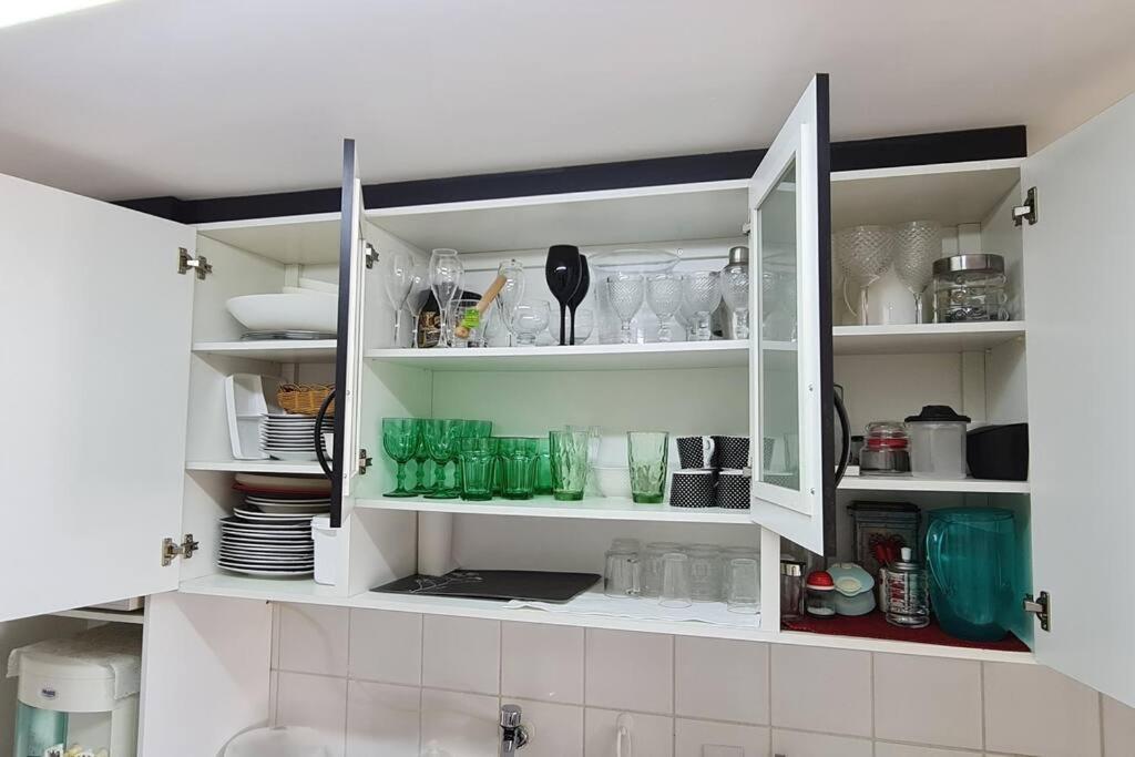 Apartamento Luxo Ar Condicionado Otima Localizacao Guarapari Luaran gambar
